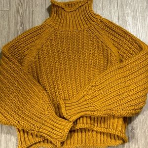 H&M sweater